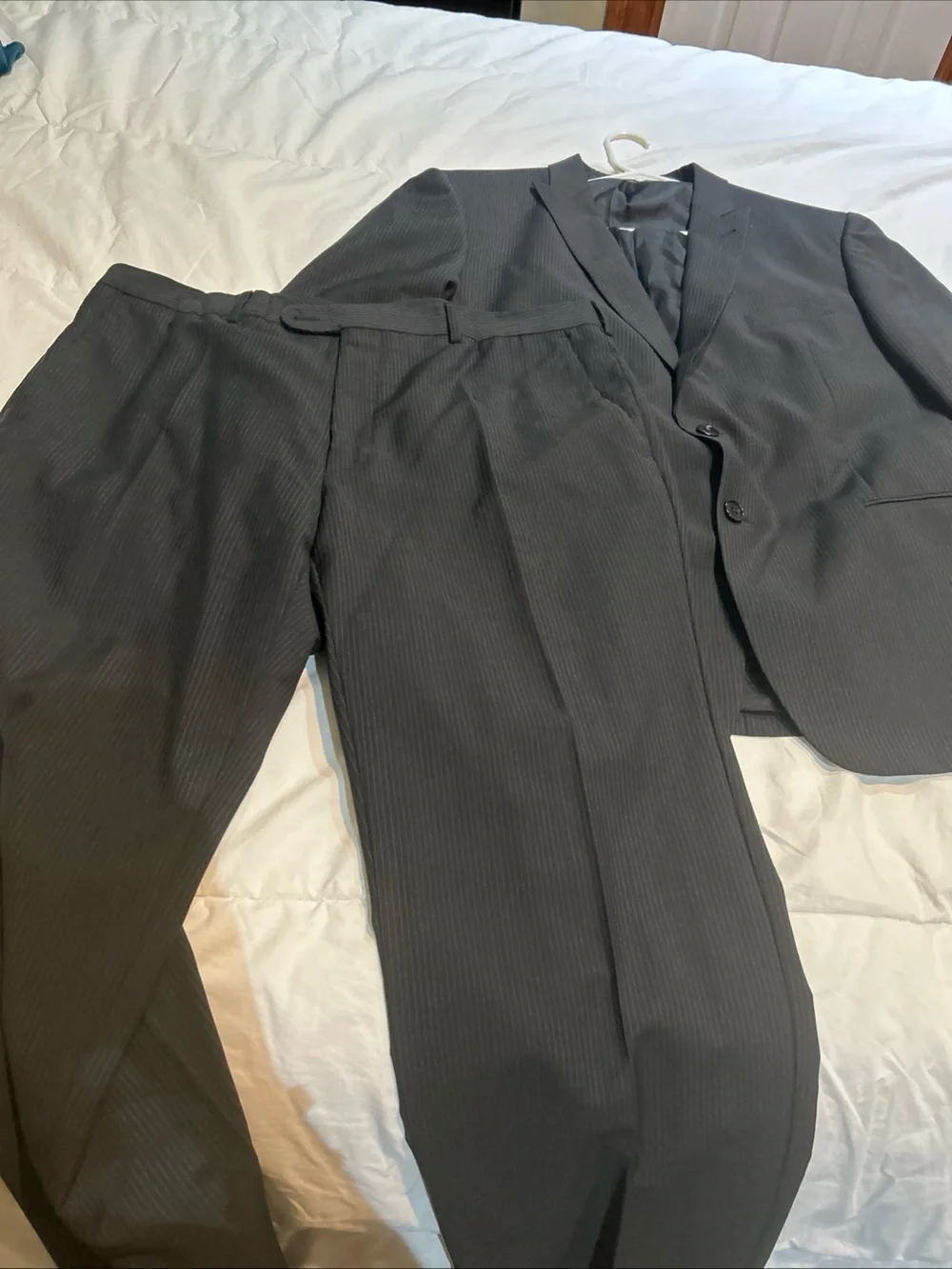 John Varvatos USA Men's Black Wool SoHo Fit 2-Piece Suit Jacket Sz 46R Pants 39R